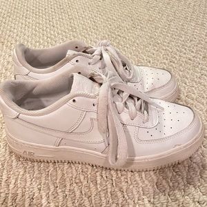 Nike airforce 1s